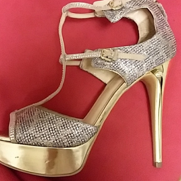 Guess Shoes - GUESS 5" Sparkle Platform heels